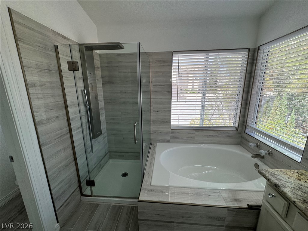 9712 English Saddle Circle Property Photo 34