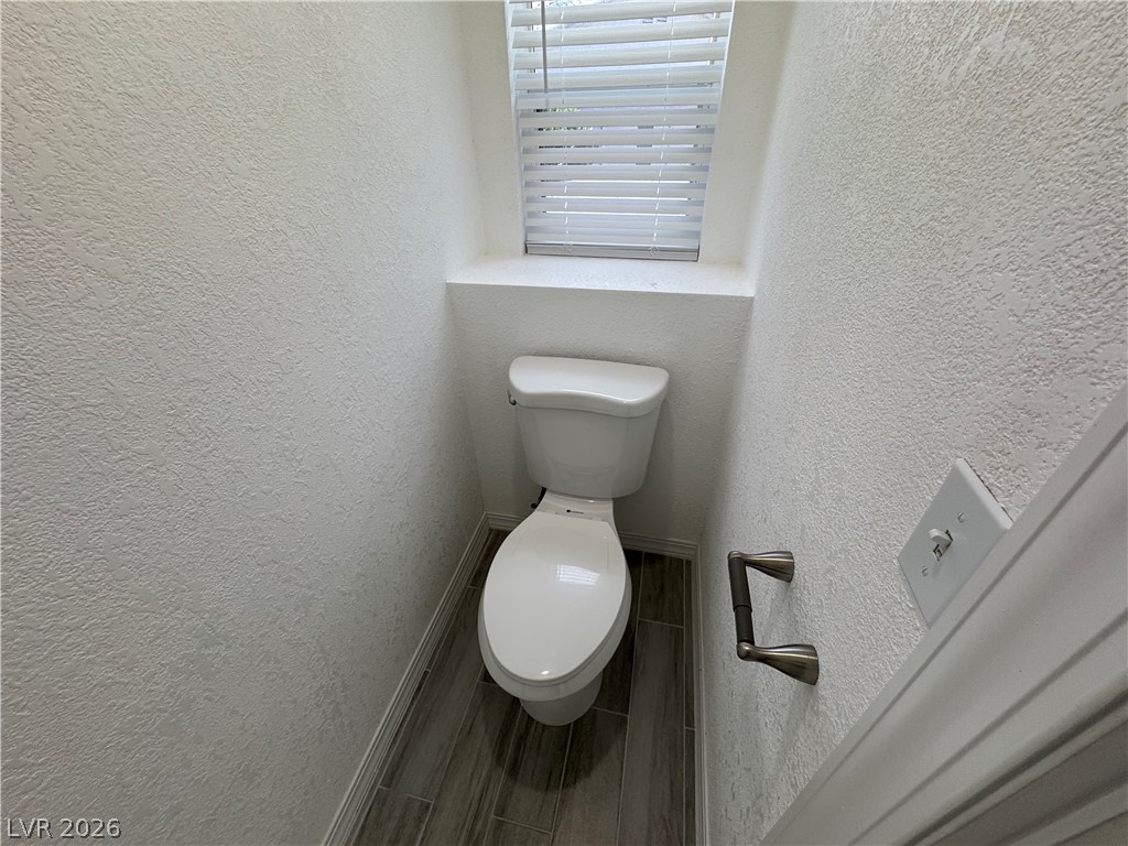9712 English Saddle Circle Property Photo 35