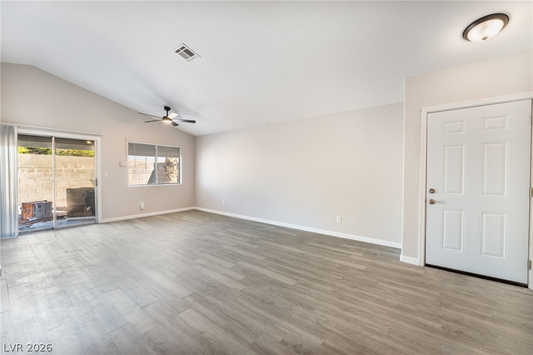 5320 Warhawk Avenue Property Photo 6