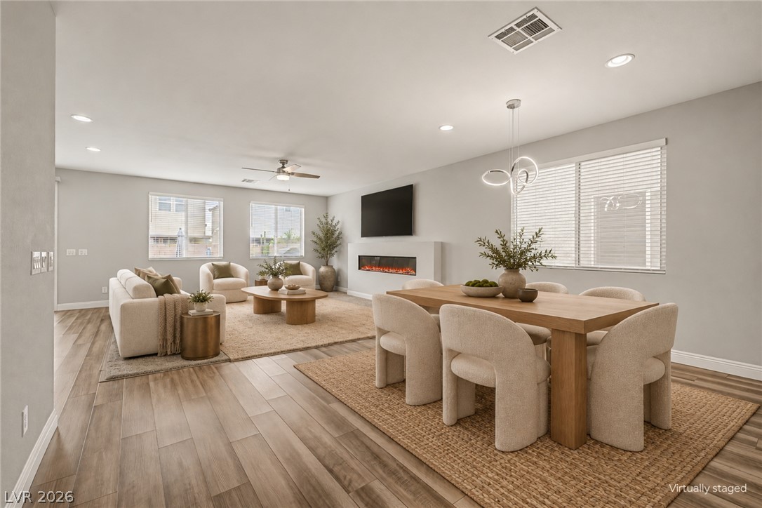 4618 Summer Azure Street Property Photo 5