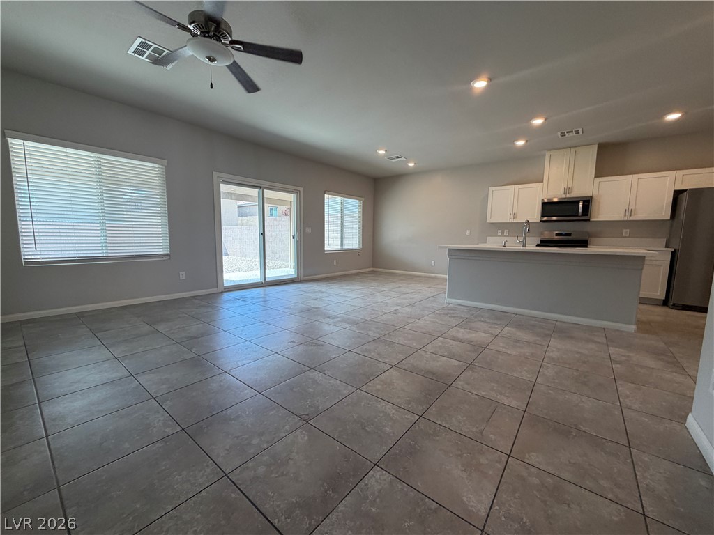 7857 Morganite Avenue Property Photo 3