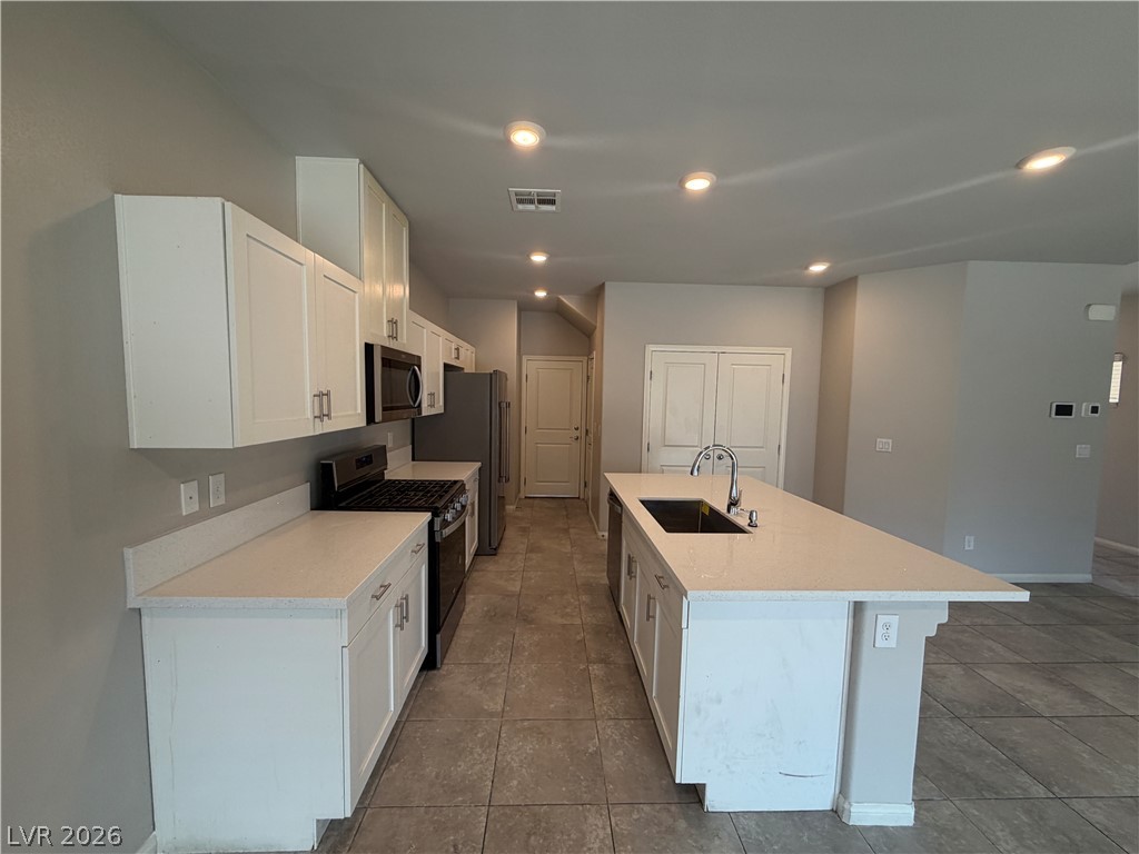 7857 Morganite Avenue Property Photo 6