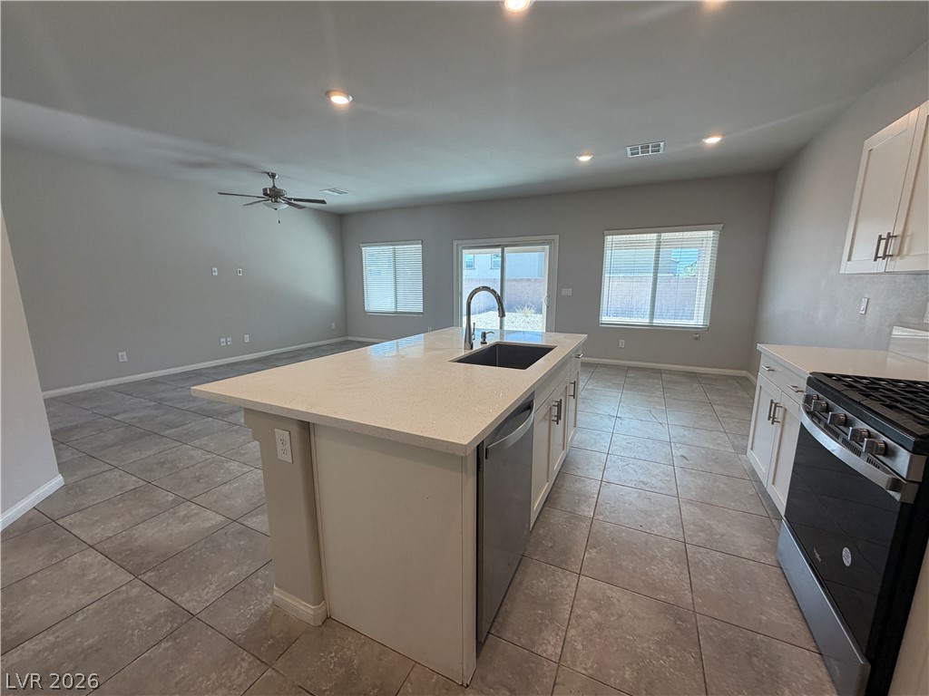 7857 Morganite Avenue Property Photo 8