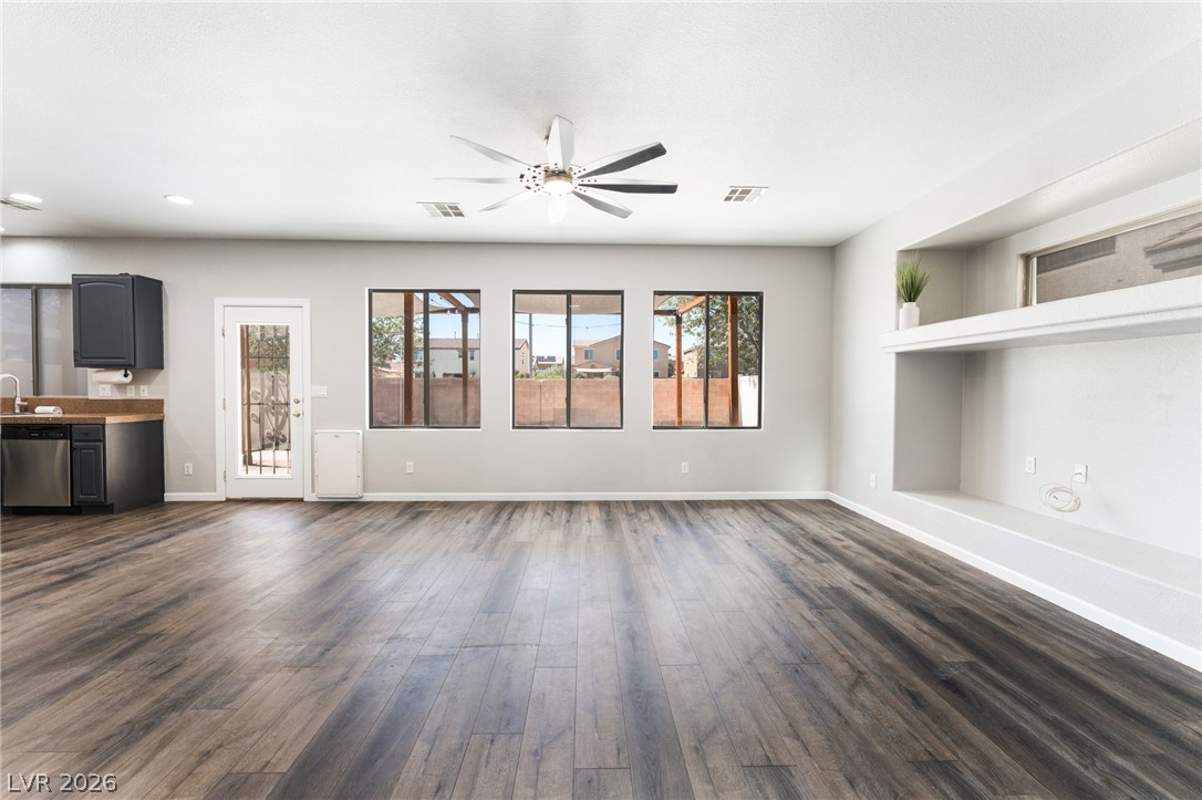 6527 Velvet Silk Street Property Photo 1