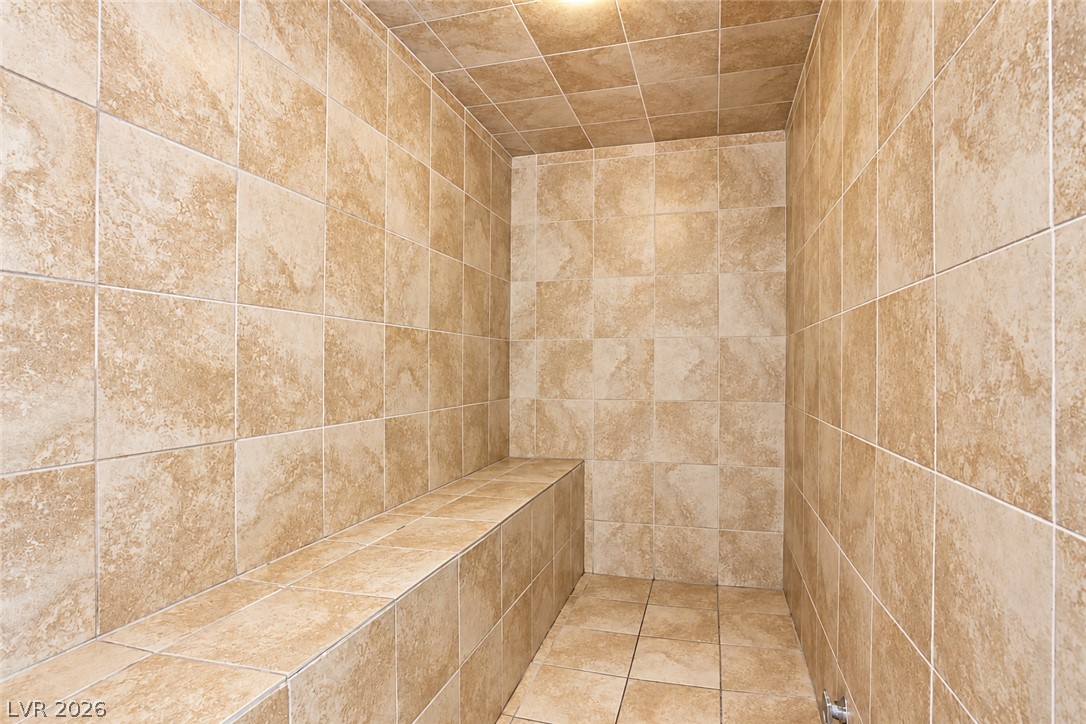 2750 South Durango Drive 2122 Property Photo 12