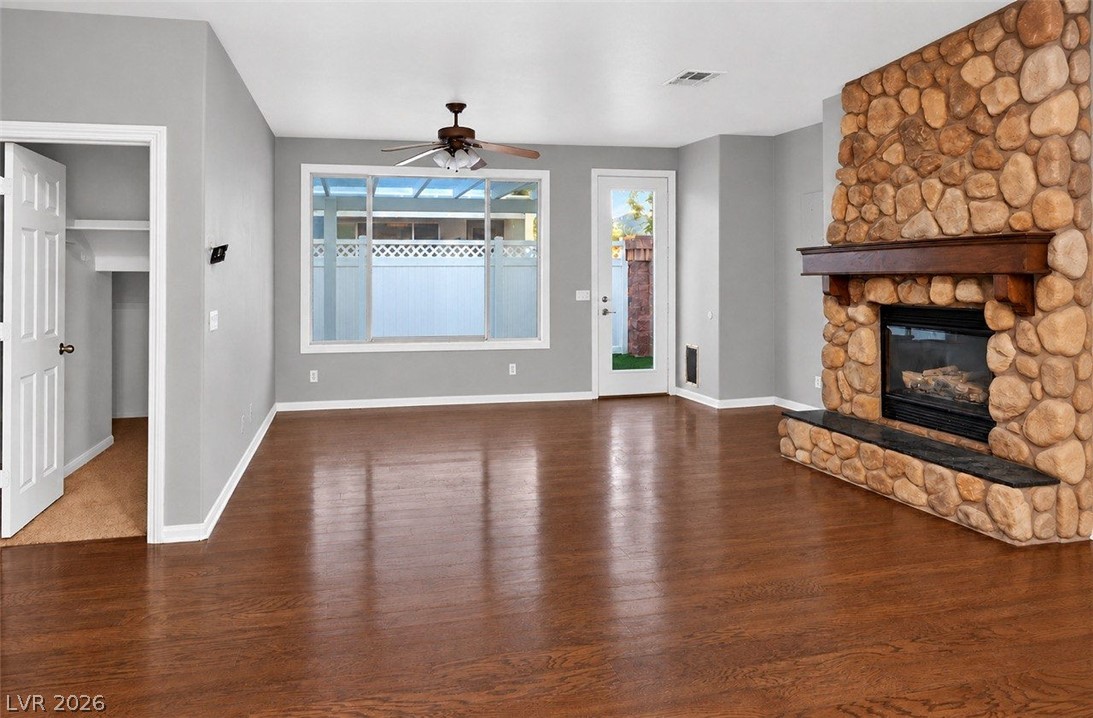 6276 Huntington Ridge Avenue Property Photo 4