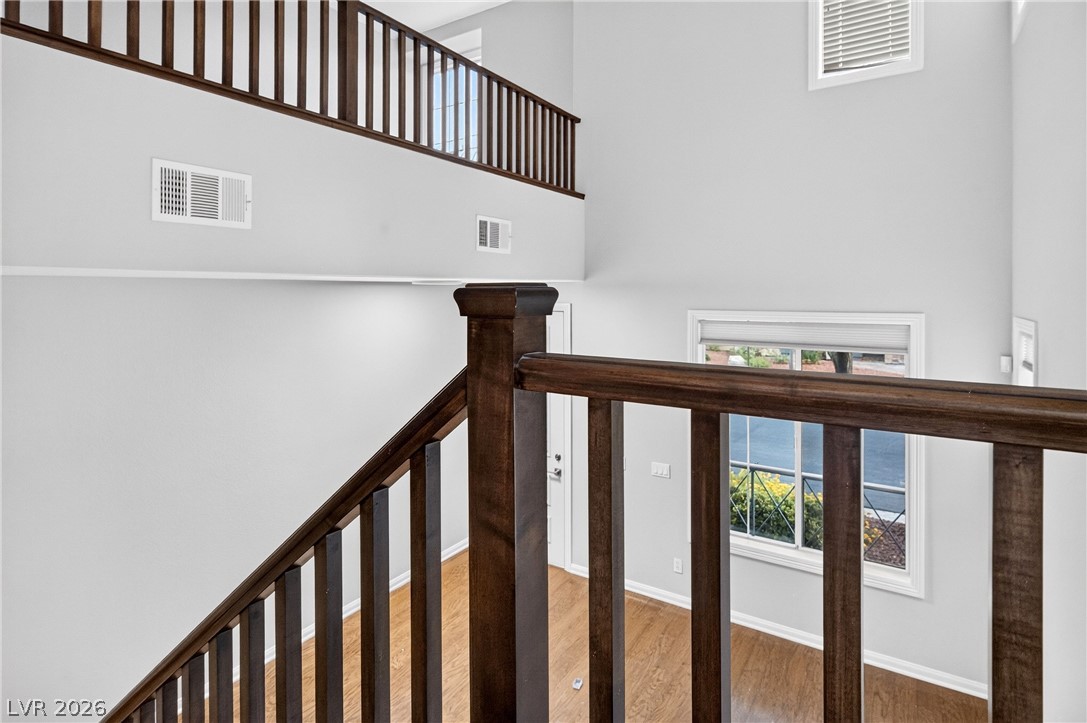6276 Huntington Ridge Avenue Property Photo 7