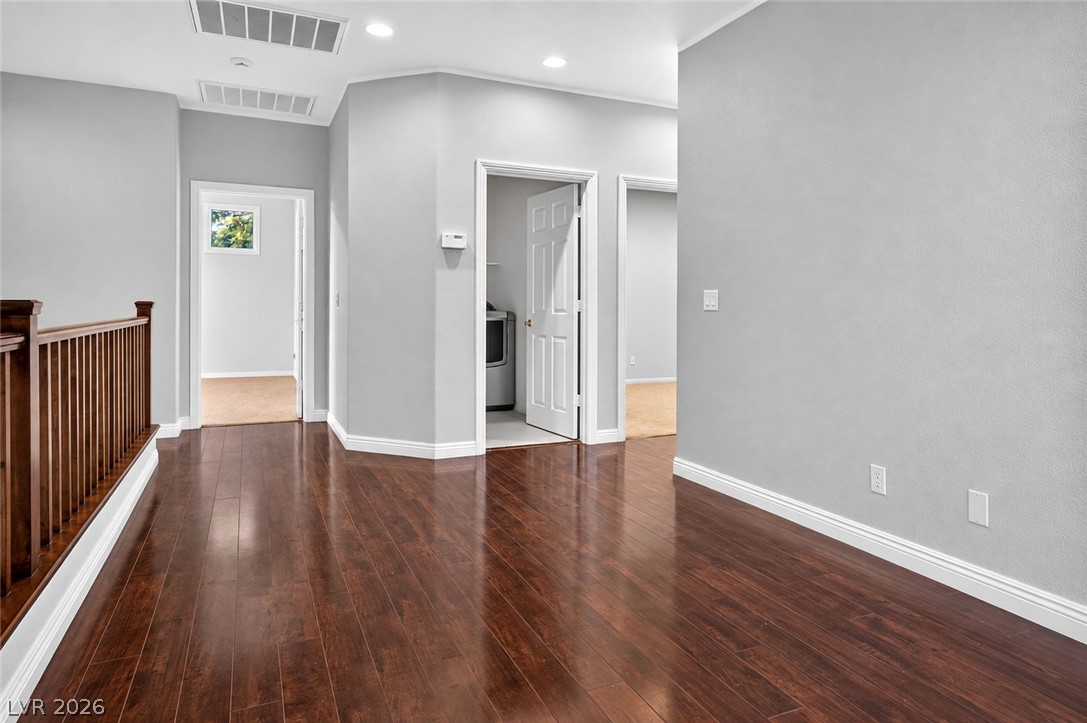 6276 Huntington Ridge Avenue Property Photo 12