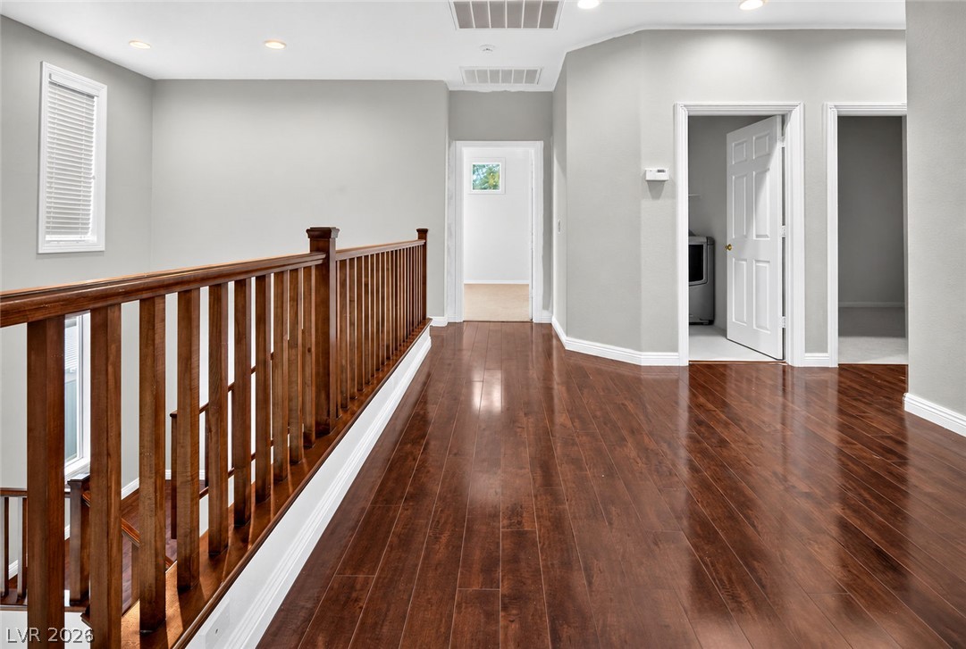 6276 Huntington Ridge Avenue Property Photo 13