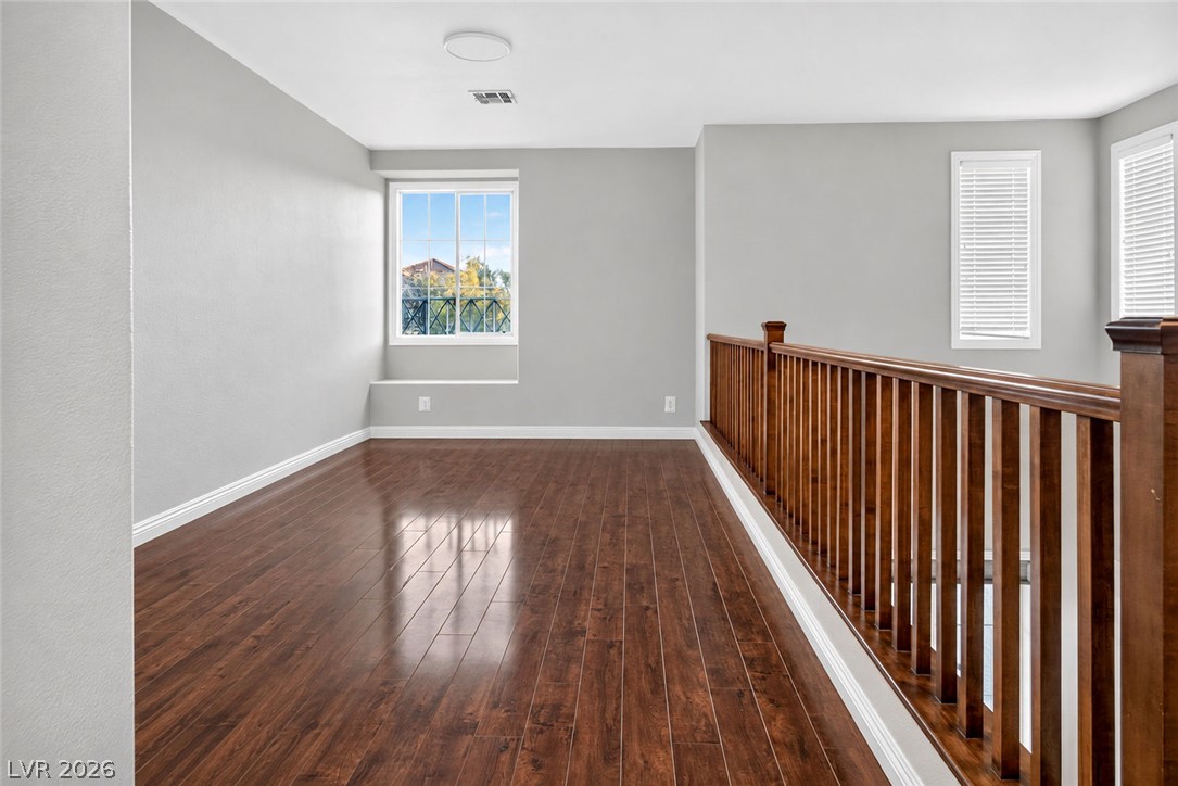 6276 Huntington Ridge Avenue Property Photo 14