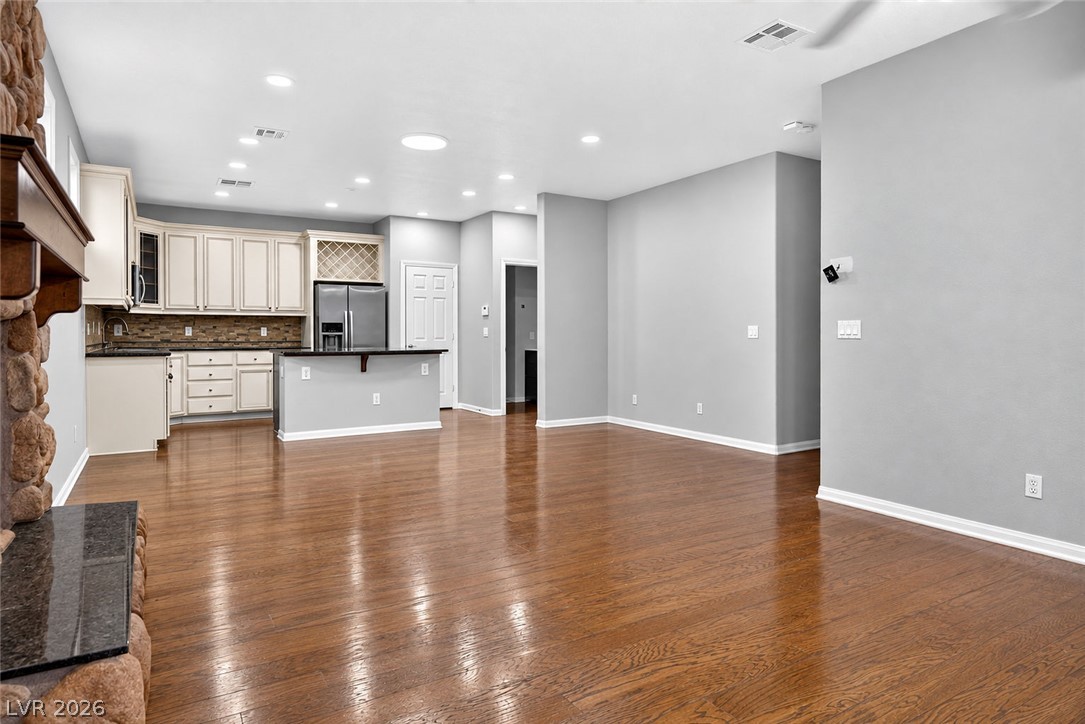 6276 Huntington Ridge Avenue Property Photo 15