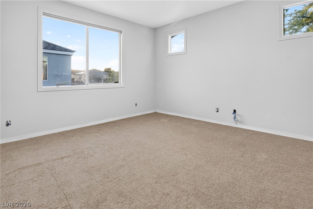 6276 Huntington Ridge Avenue Property Photo 25