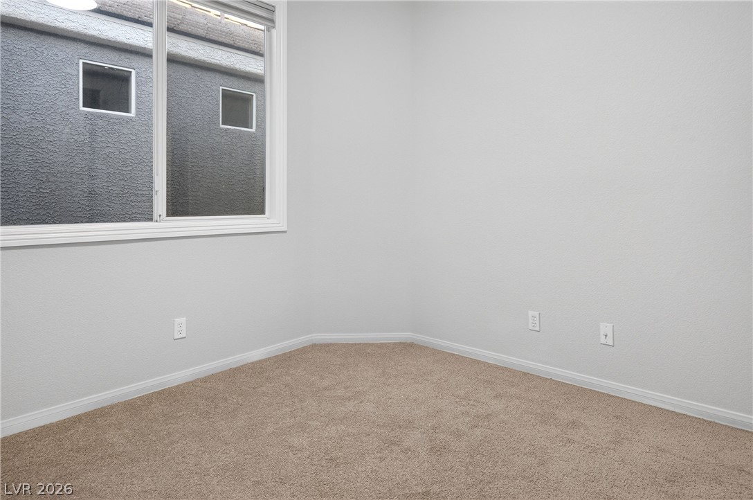 6276 Huntington Ridge Avenue Property Photo 29