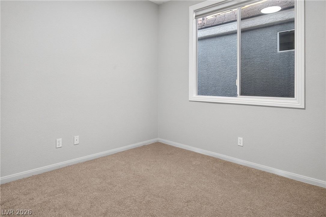 6276 Huntington Ridge Avenue Property Photo 32