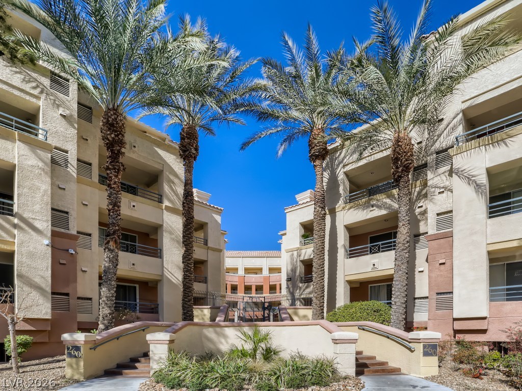 260 East Flamingo Road 220 Property Photo 3