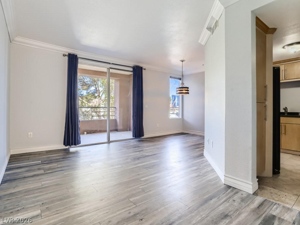 260 East Flamingo Road 220 Property Photo 6