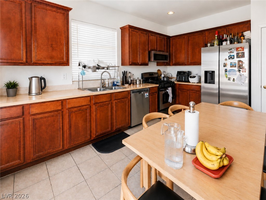 8532 Sweet Cedar Avenue Property Photo 14