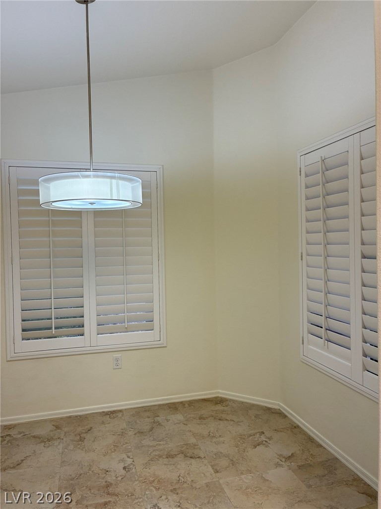 2150 Point Mallard Drive Property Photo 5