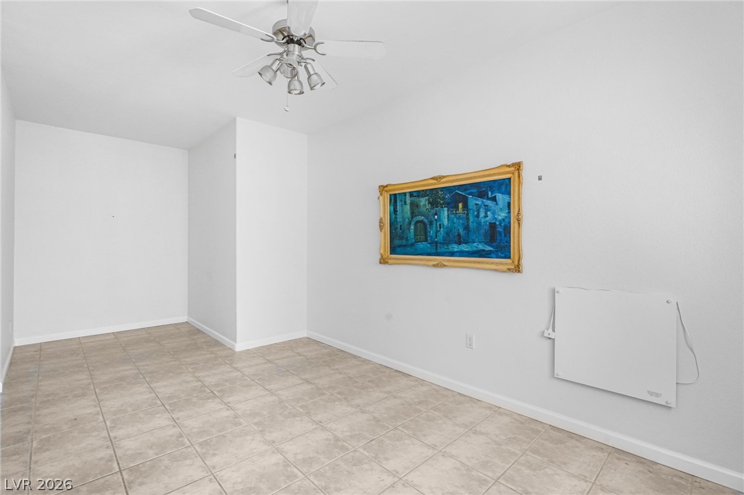 8821 Fall Green Avenue Property Photo 21