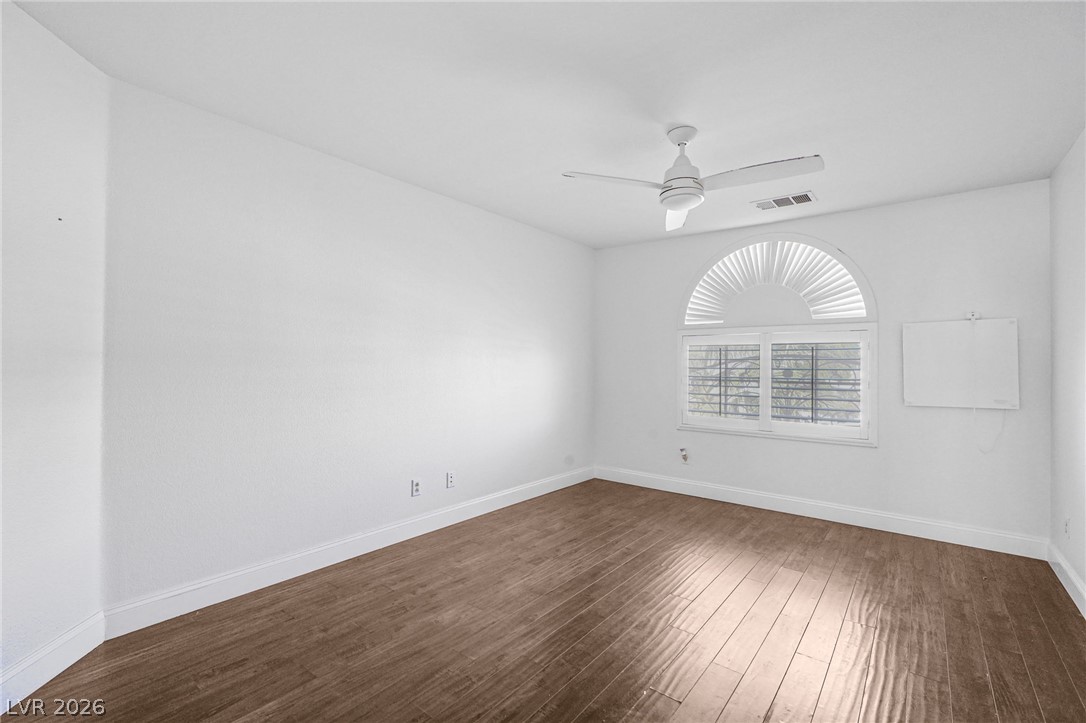 8821 Fall Green Avenue Property Photo 26