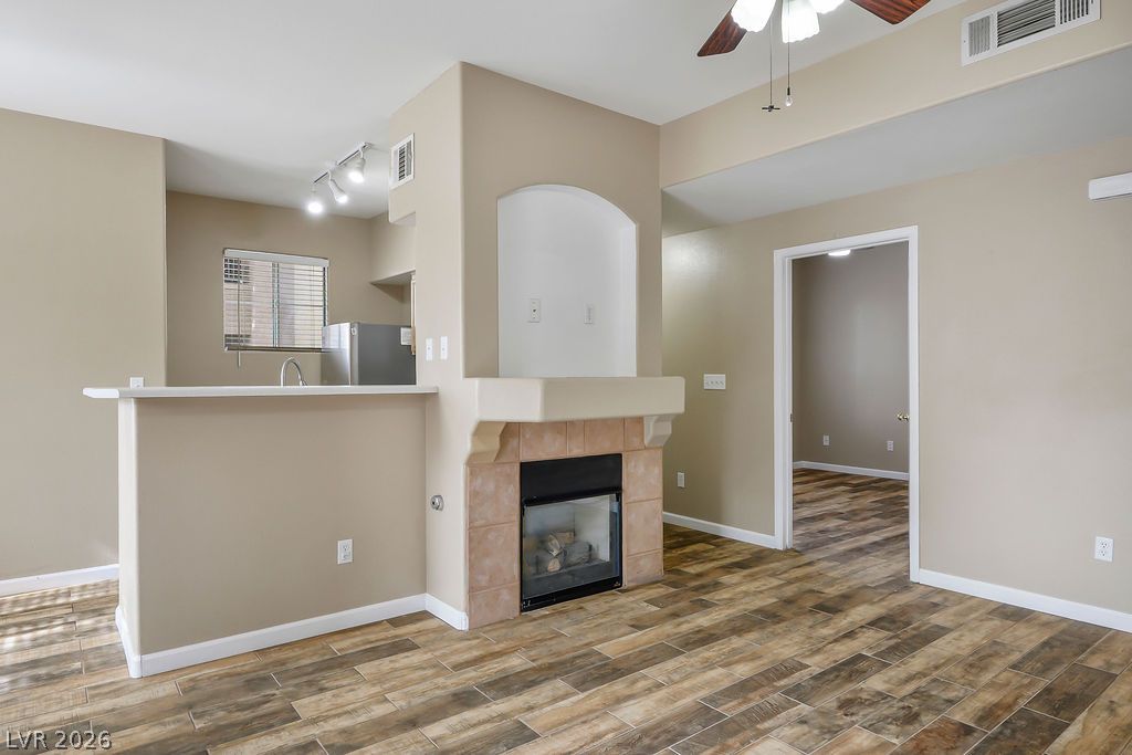 9050 West Warm Springs Road 1128 Property Photo 8