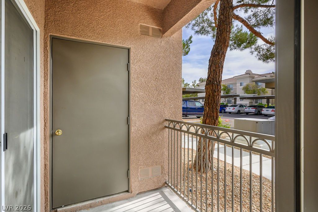 9050 West Warm Springs Road 1128 Property Photo 14