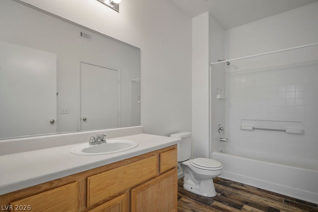 9050 West Warm Springs Road 1128 Property Photo 22