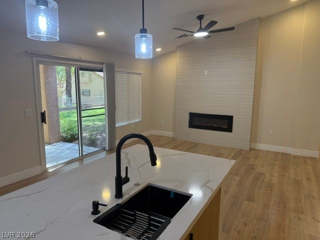 2924 Linkview Drive Property Photo 2
