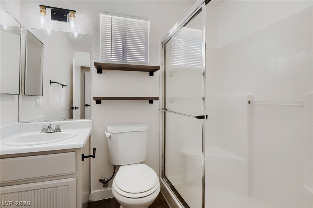 7564 Durham Hall Avenue 201 Property Photo 11