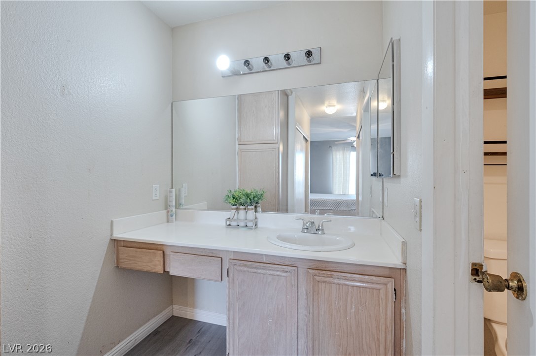 8025 West Russell Road 1090 Property Photo 10