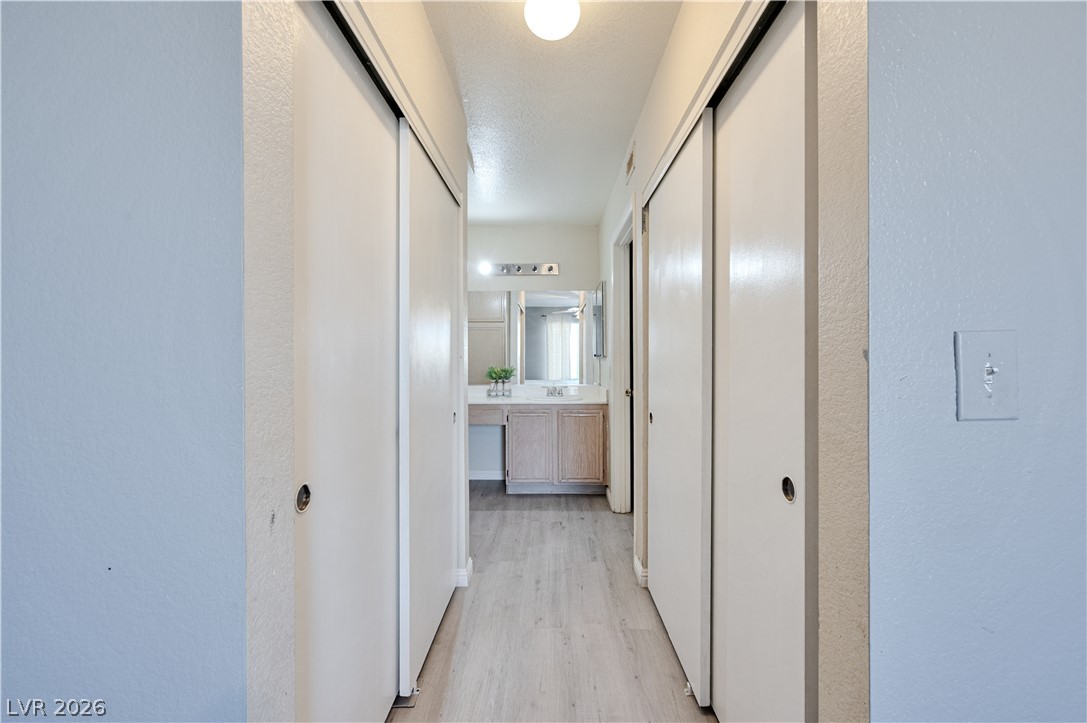 8025 West Russell Road 1090 Property Photo 13