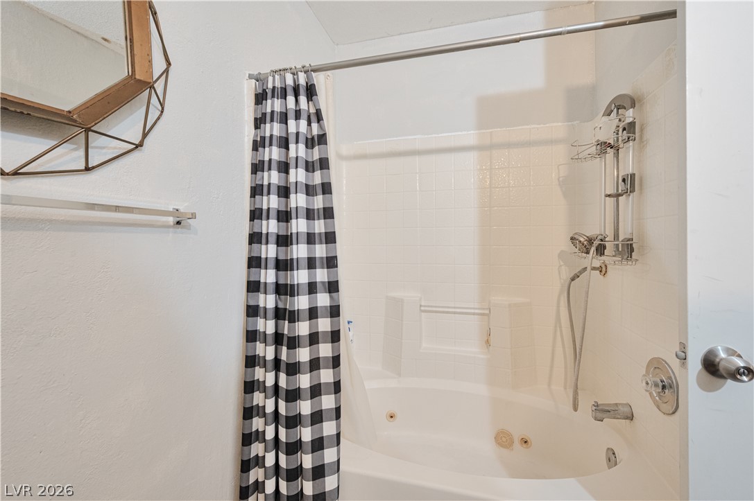 8025 West Russell Road 1090 Property Photo 19