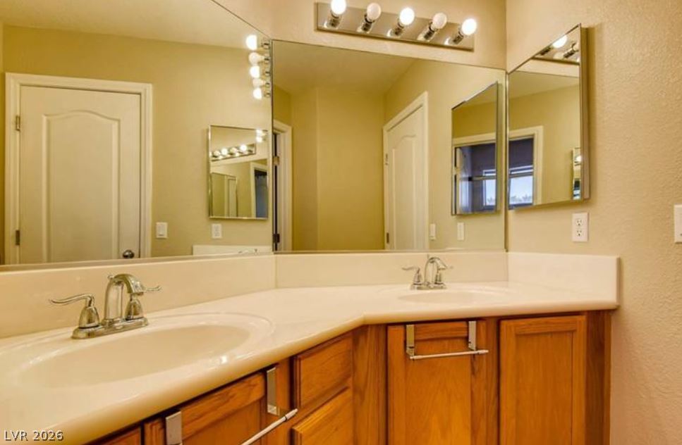 5231 Variety Avenue Property Photo 28