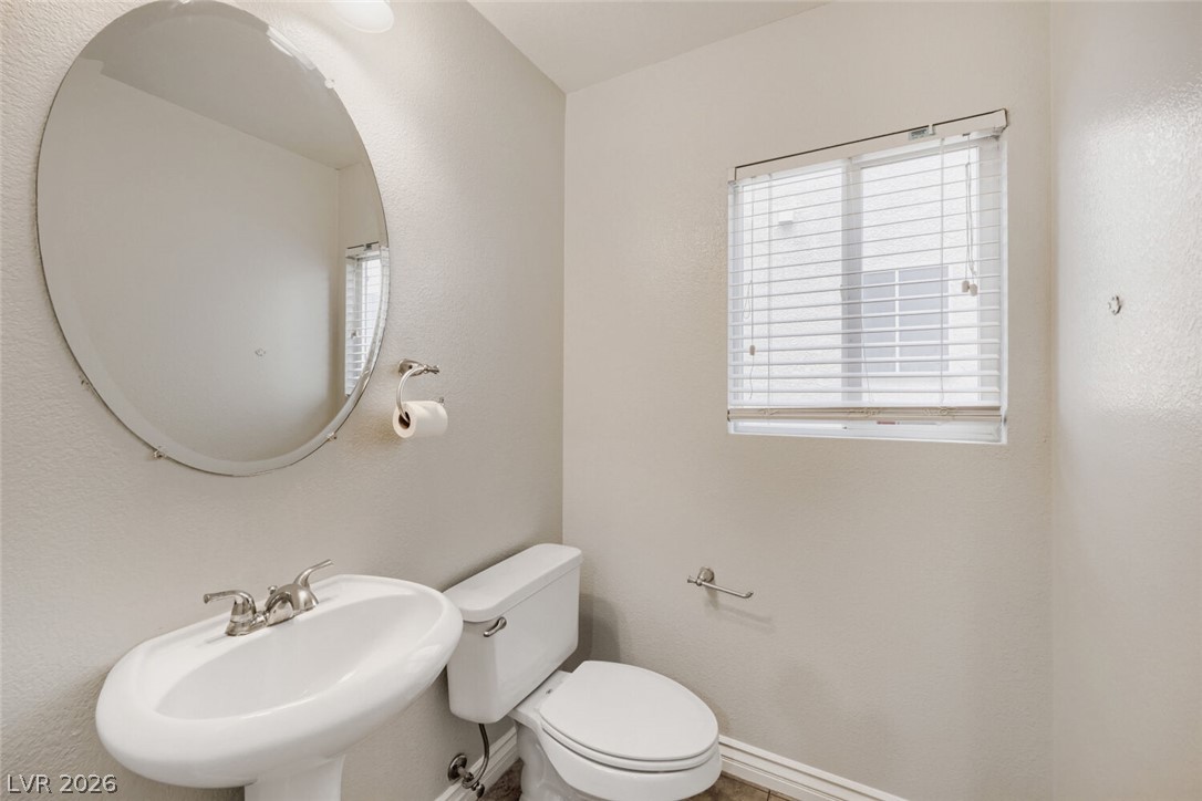 6615 West Camero Avenue Property Photo 18