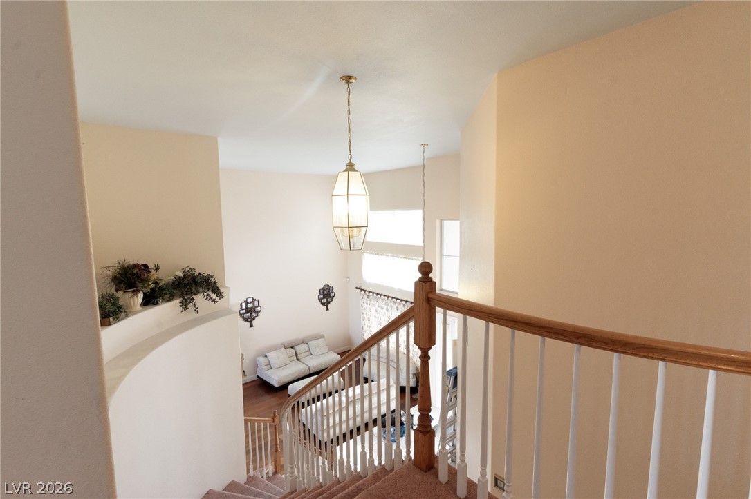 2880 Cooper Creek Drive Property Photo 5