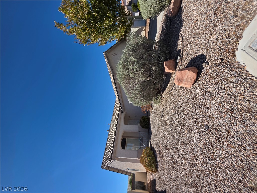 9829 Ridge Creek Place Property Photo 4