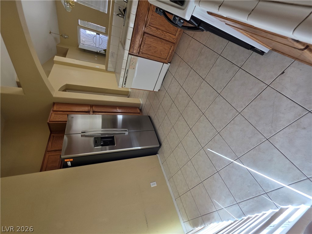 9829 Ridge Creek Place Property Photo 9