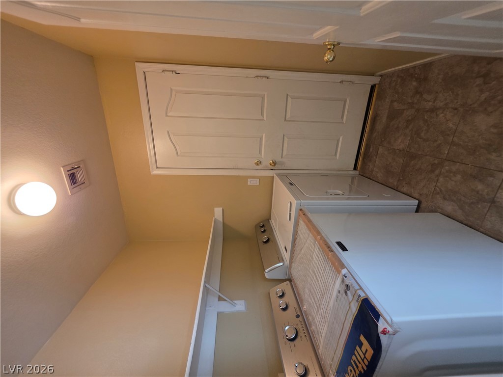 9829 Ridge Creek Place Property Photo 22