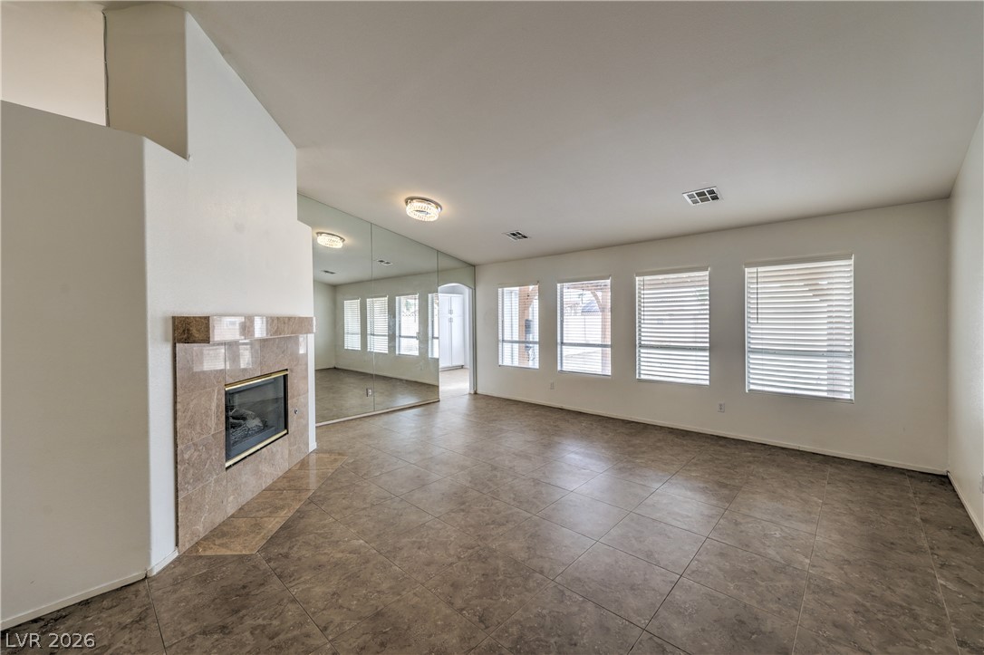 6124 Satre Court Property Photo 7