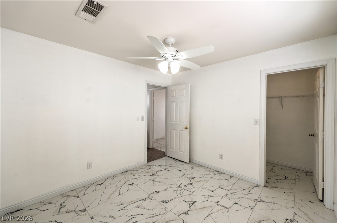 6124 Satre Court Property Photo 28