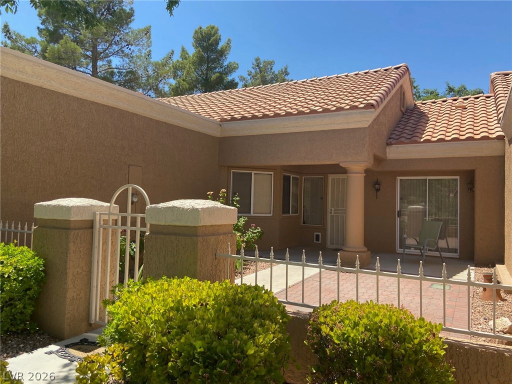 2741 Sungold Drive Property Photo 2