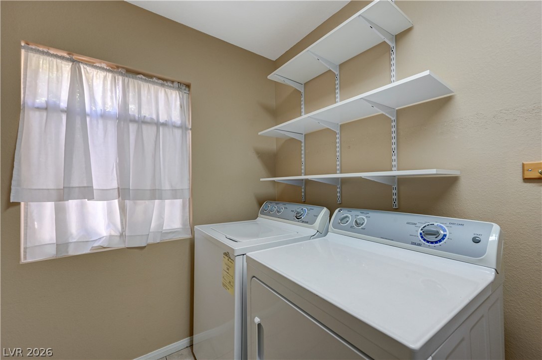 8640 Castle Hill Avenue Property Photo 38