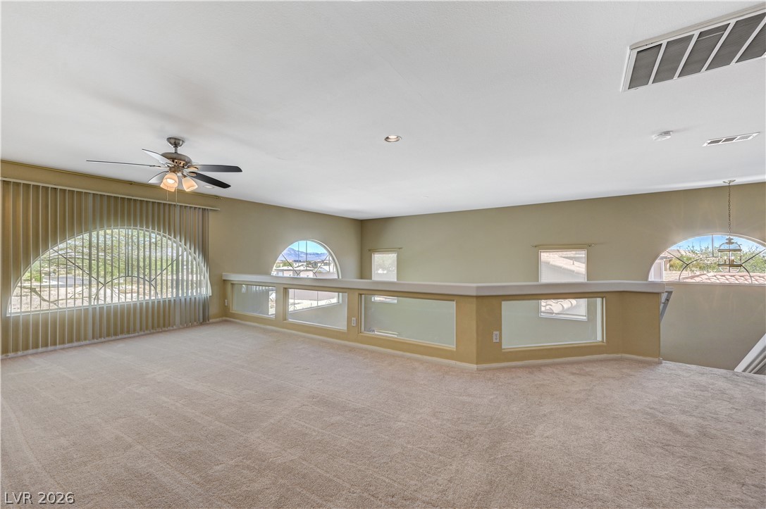 8640 Castle Hill Avenue Property Photo 42
