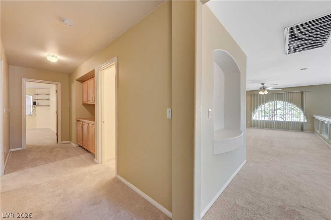 8640 Castle Hill Avenue Property Photo 54