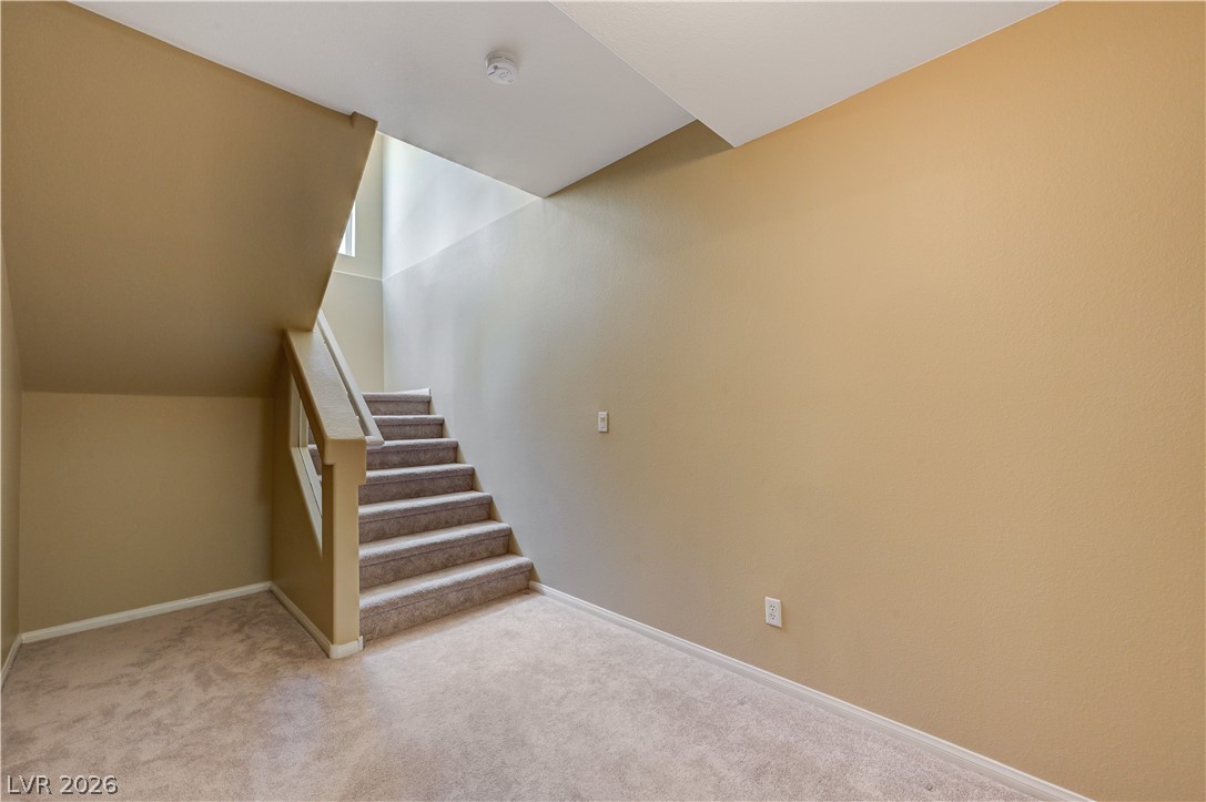 8640 Castle Hill Avenue Property Photo 64