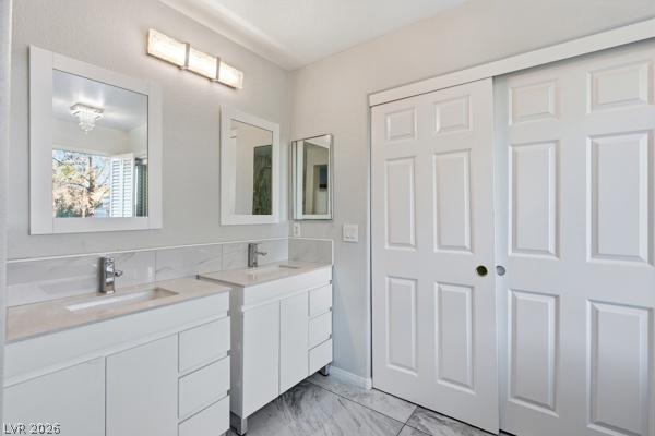 9726 Sweet Jasmine Drive Property Photo 16