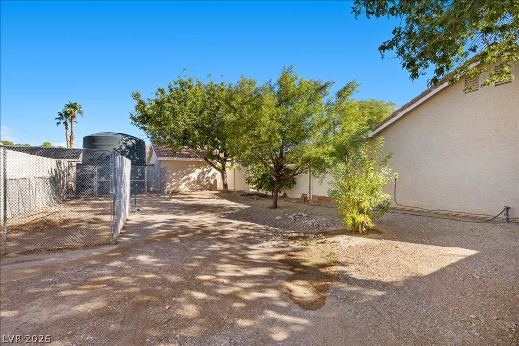 7650 Cowboy Trail Property Photo 39