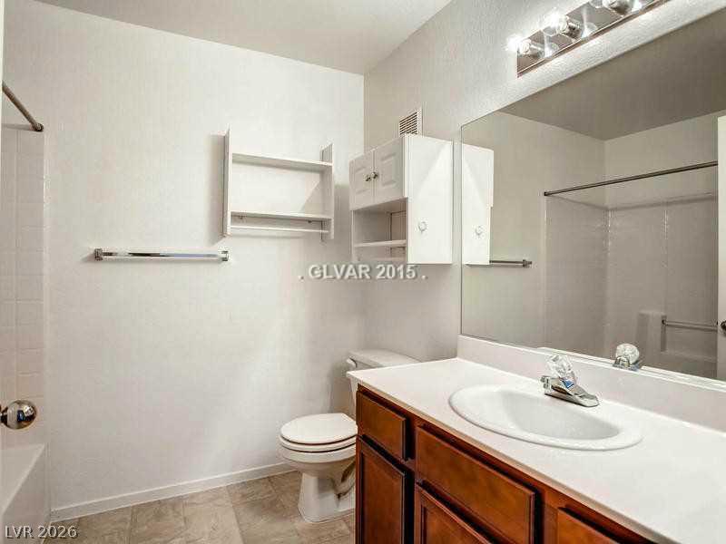8070 West Russell Road 2120 Property Photo 10