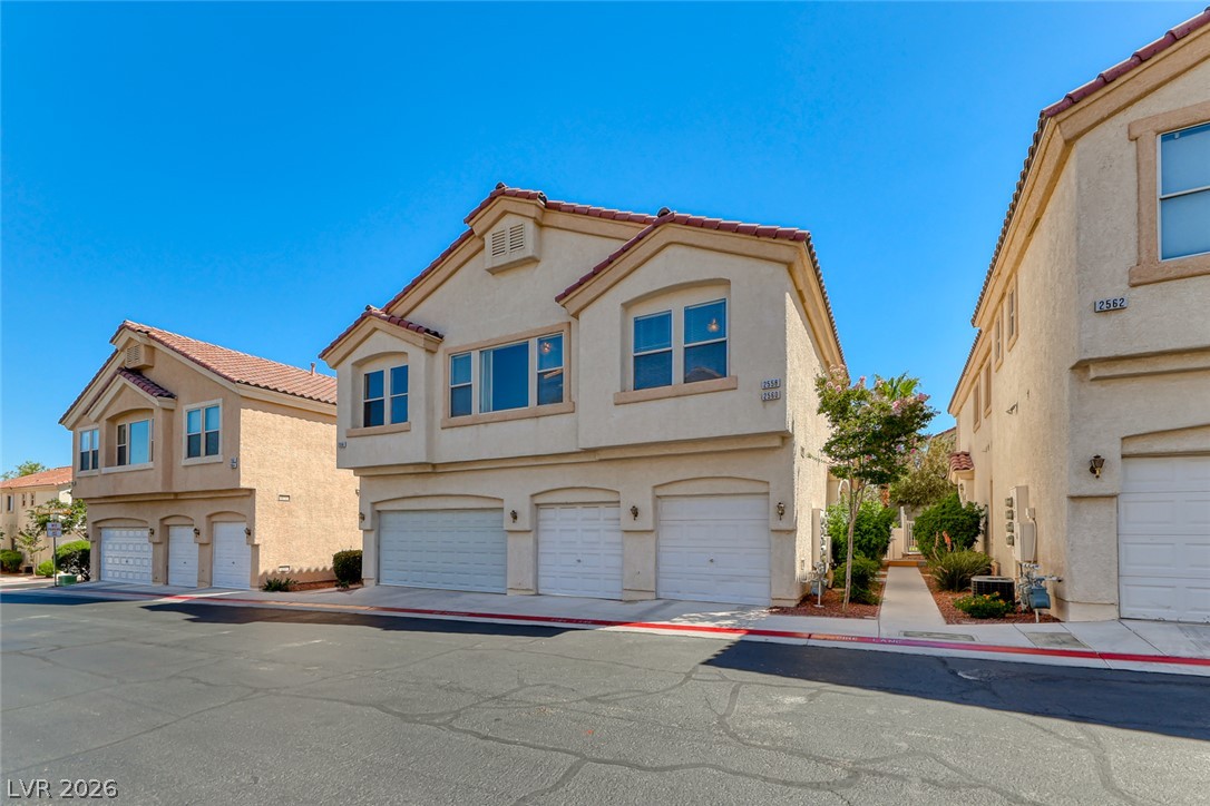 2560 Land Rush Drive Property Photo 1