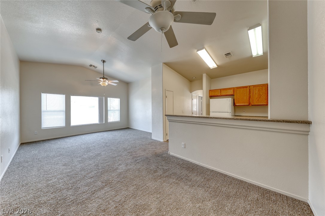 2560 Land Rush Drive Property Photo 12